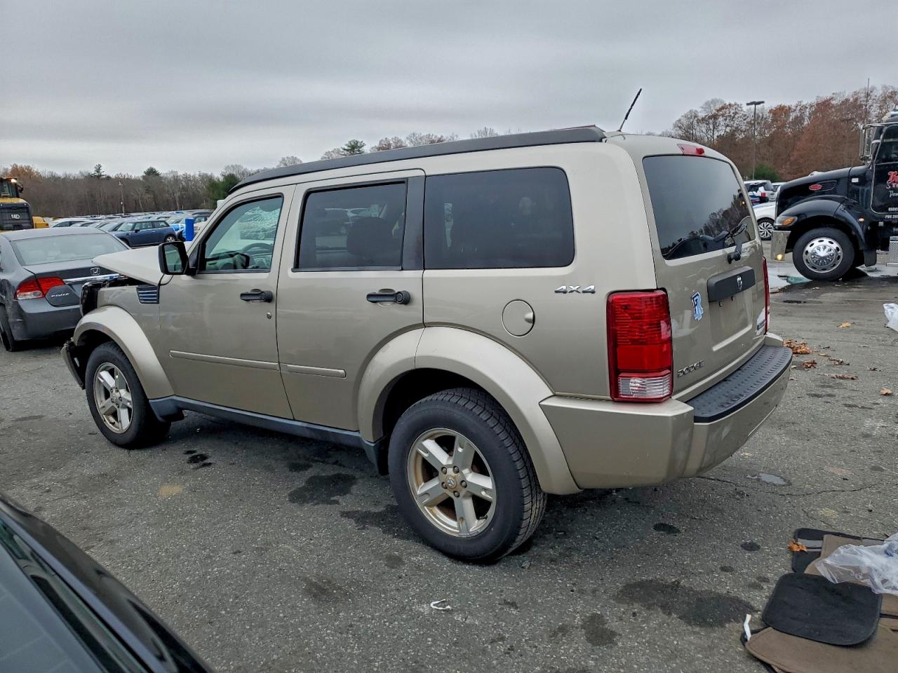 DODGE NITRO SE