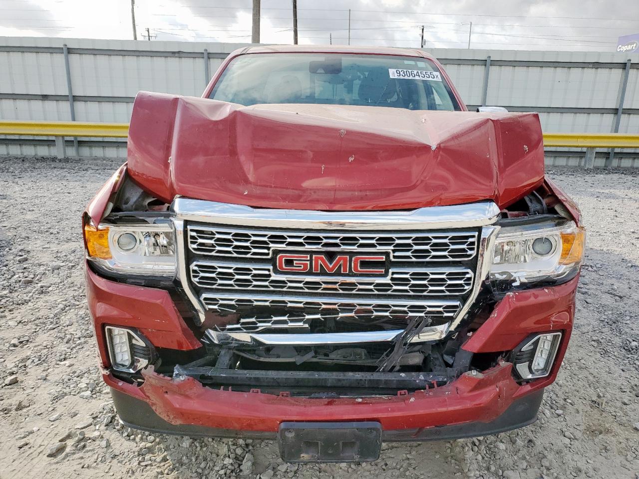 GMC CANYON DENALI