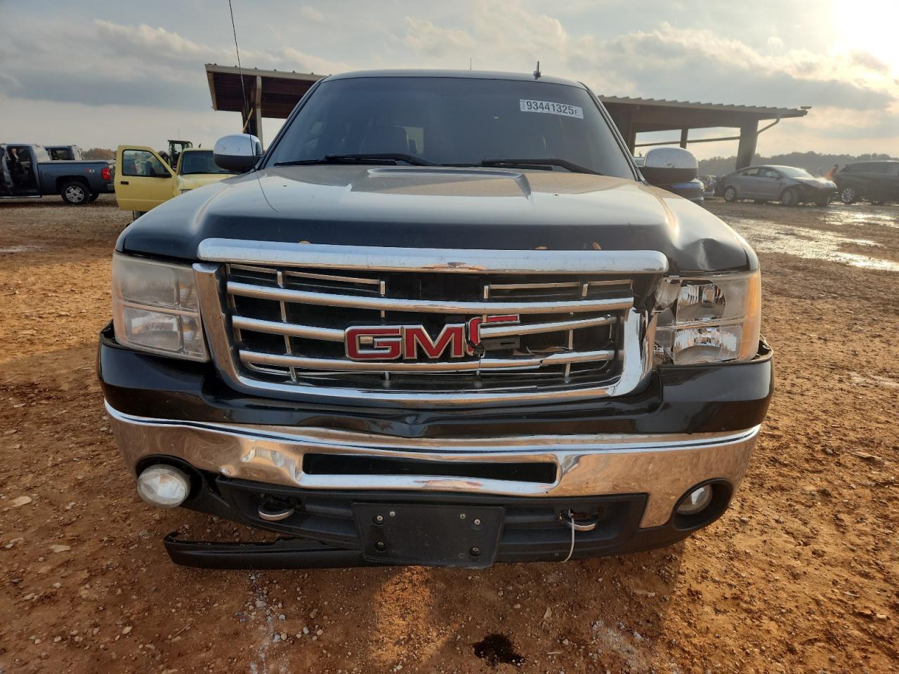 GMC SIERRA C1500 SLT