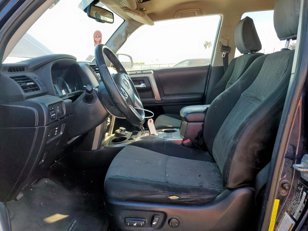 TOYOTA 4RUNNER SR5/SR5 PREMIUM