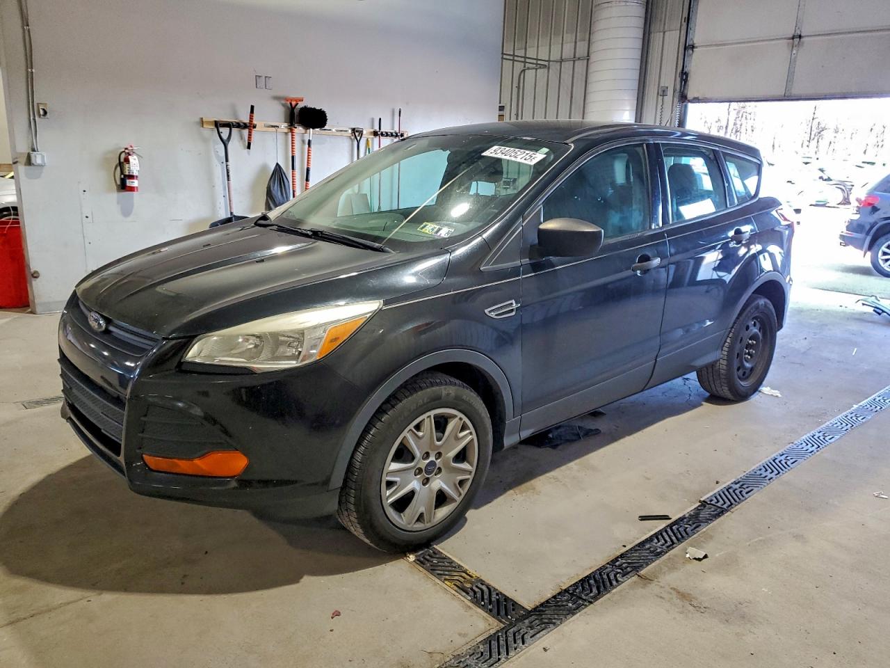 FORD ESCAPE S