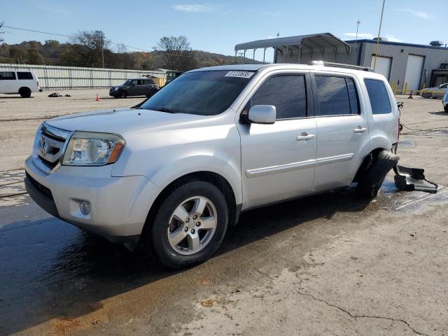 Global Auto Auctions: 2011 HONDA PILOT EX