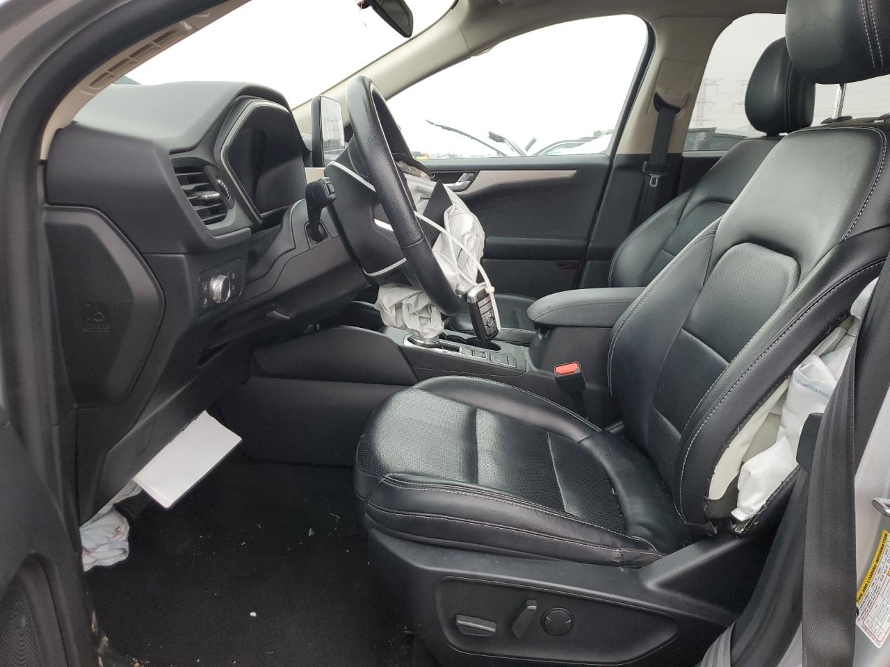 FORD ESCAPE SE SPORT