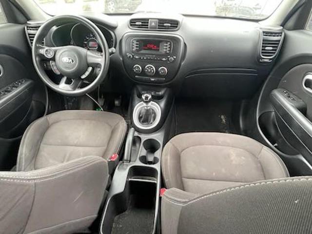 2016 KIA SOUL KNDJN2A21G7316462