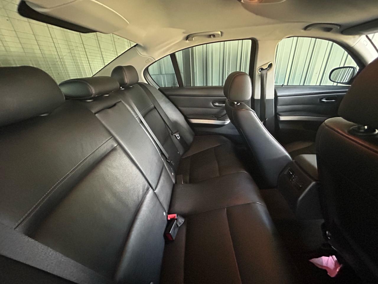 BMW 3 SERIES XI SULEV