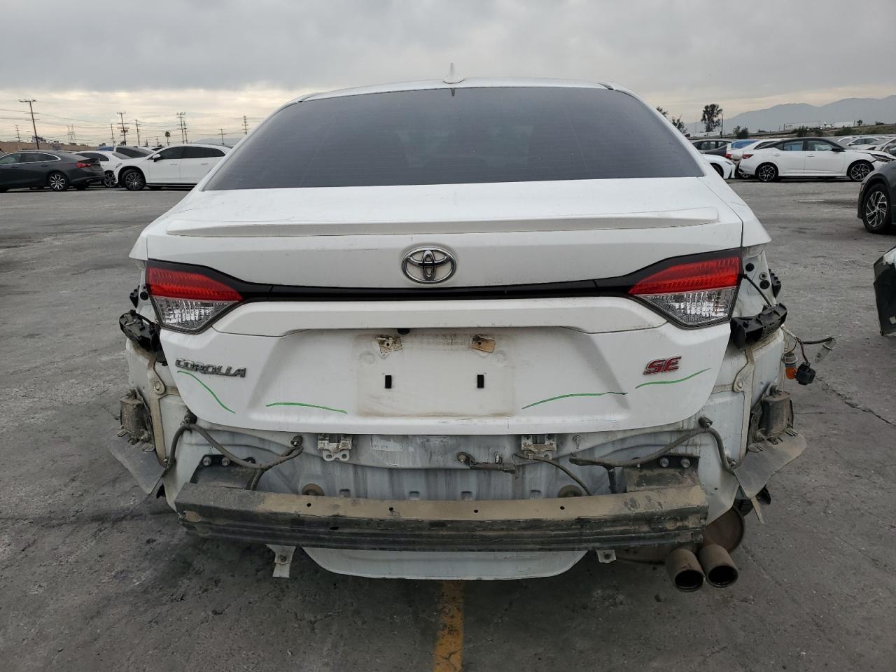 Lot #3312857091 2020 TOYOTA COROLLA SE