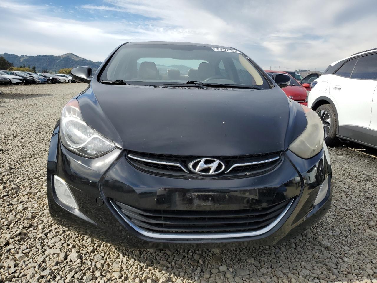 HYUNDAI ELANTRA GLS