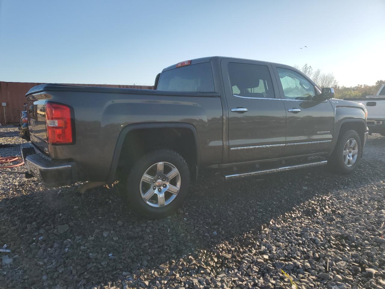 GMC SIERRA K1500 SLT