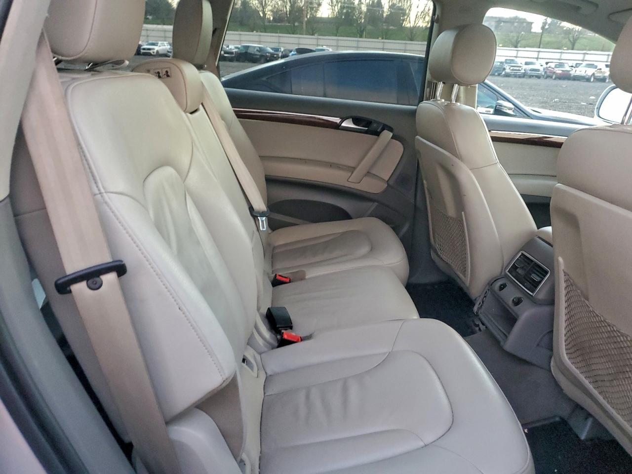 AUDI Q7 PREMIUM PLUS