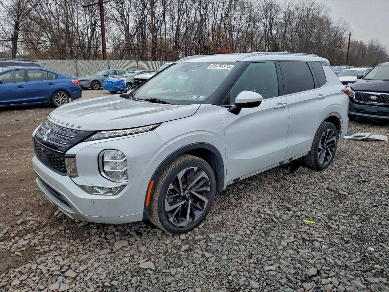 MITSUBISHI OUTLANDER SEL