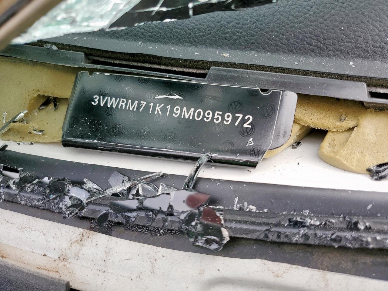 Lot #3311612222 2009 VOLKSWAGEN JETTA SE