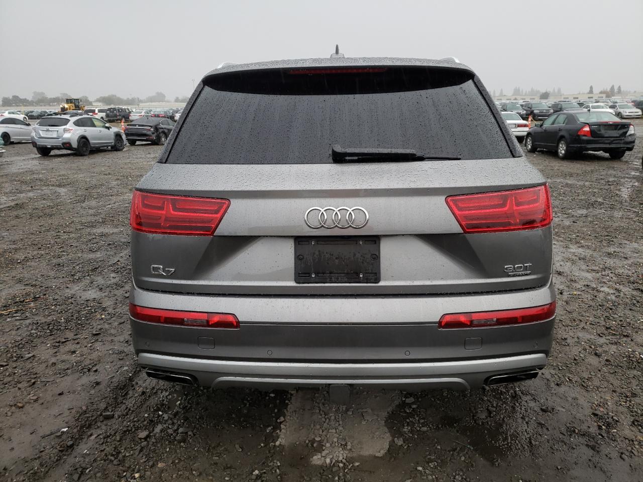 AUDI Q7 PREMIUM PLUS
