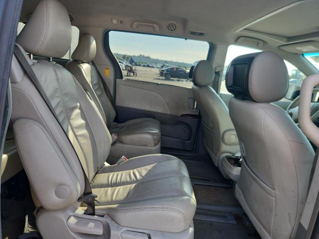 2014 TOYOTA SIENNA XLE #3308466318