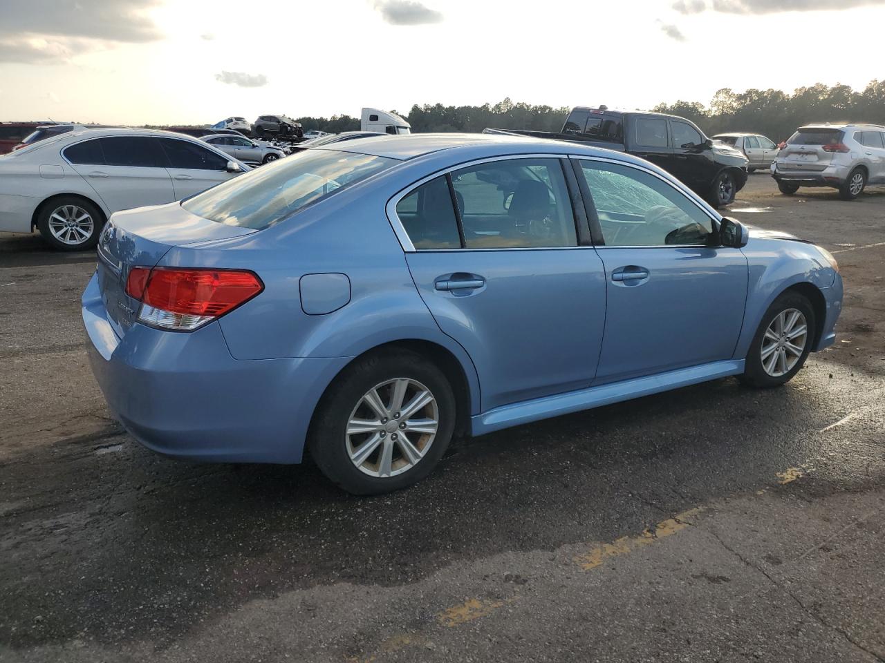 SUBARU LEGACY 2.5I PREMIUM