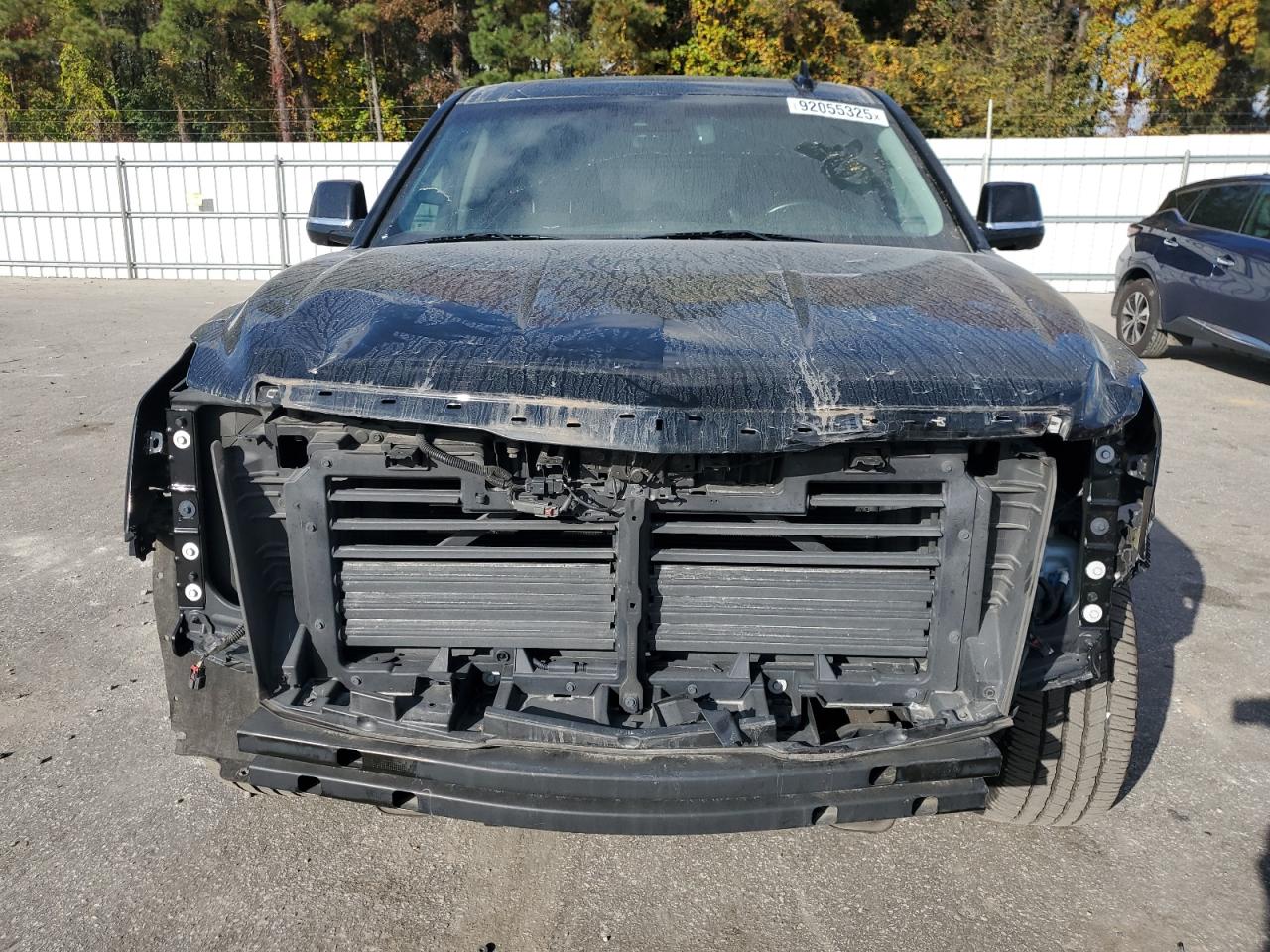 CADILLAC ESCALADE LUXURY