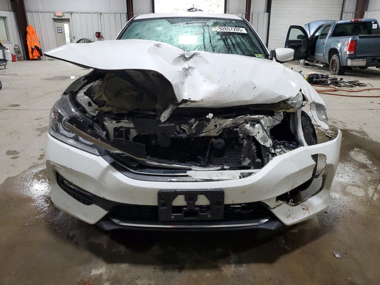 Lot #3315988108 2017 HONDA ACCORD SPO