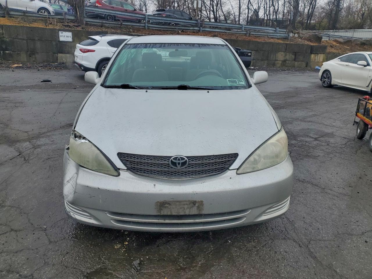Lot #3318871913 2002 TOYOTA CAMRY LE