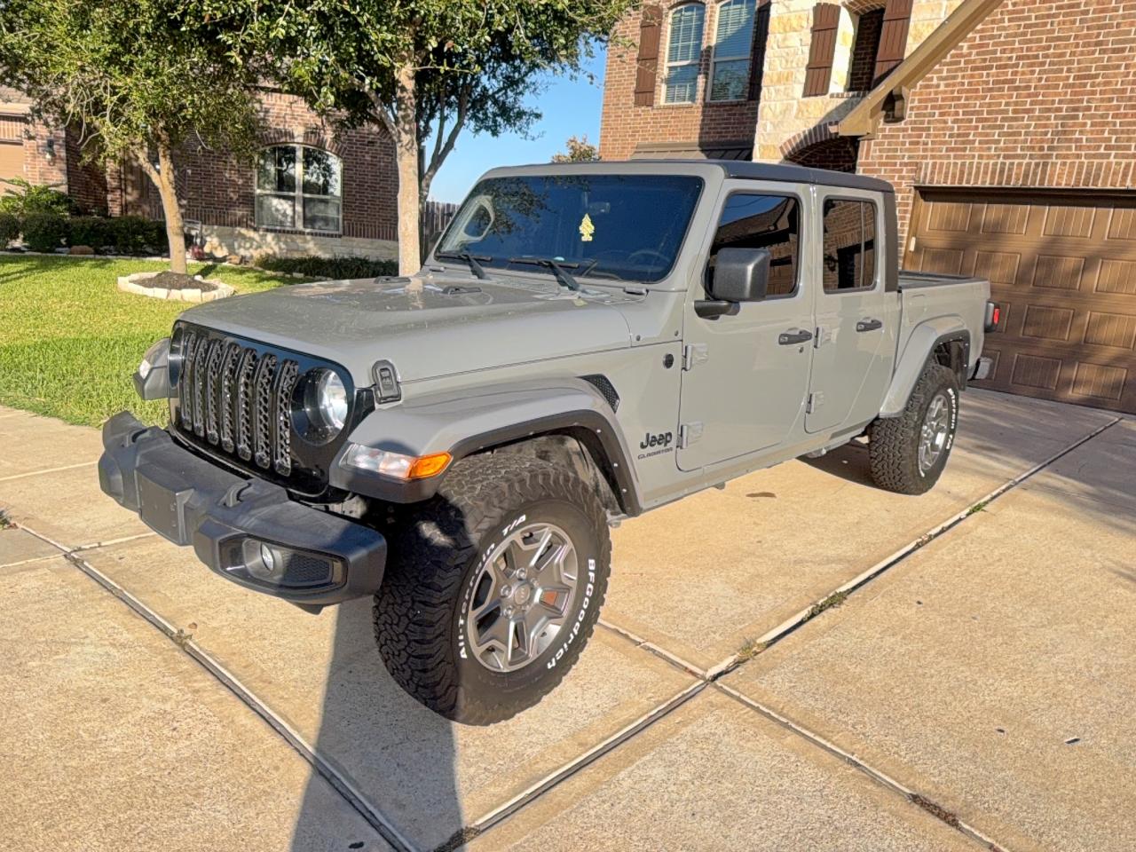 JEEP GLADIATOR SPORT
