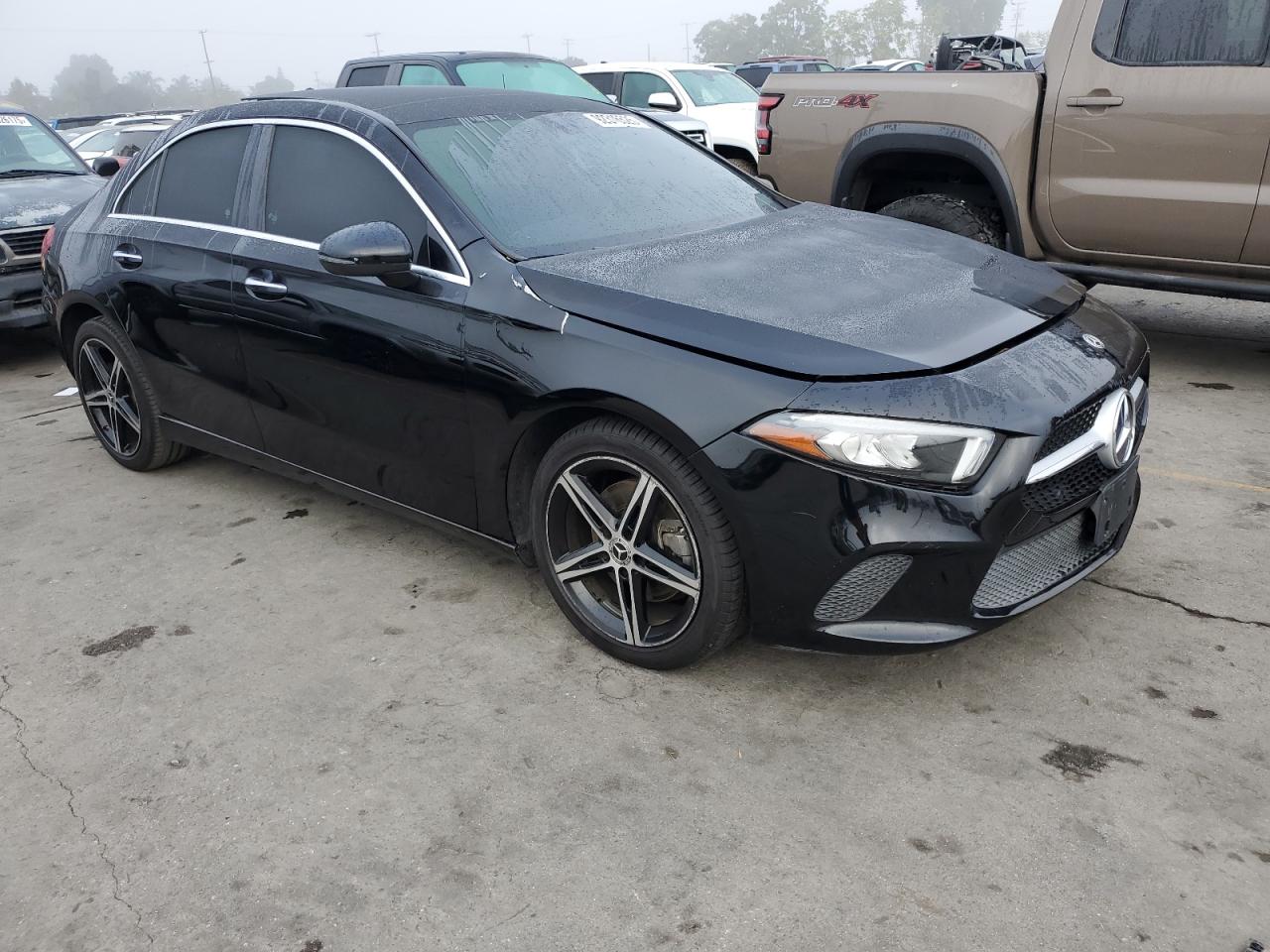 MERCEDES-BENZ A-CLASS 220