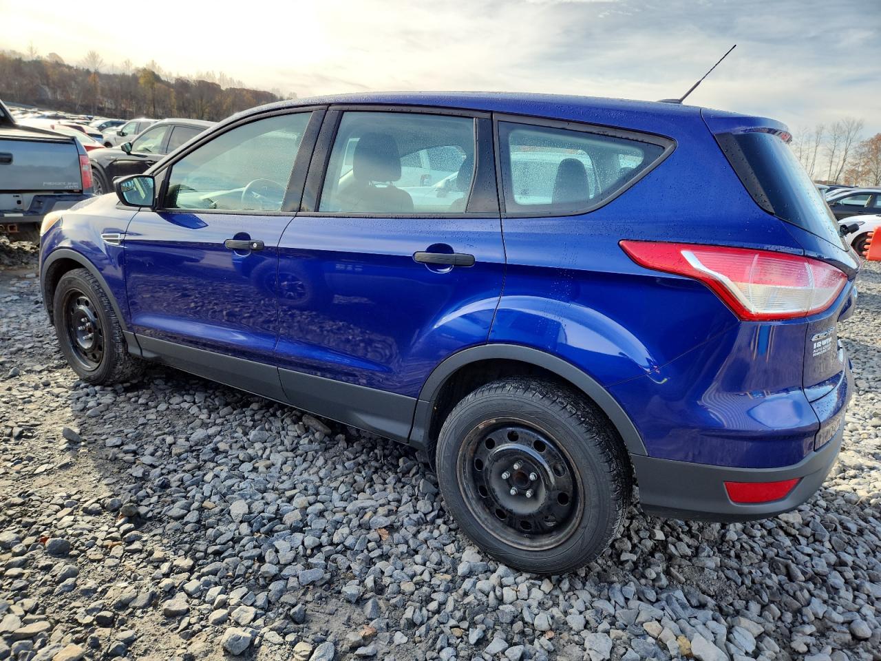 FORD ESCAPE S