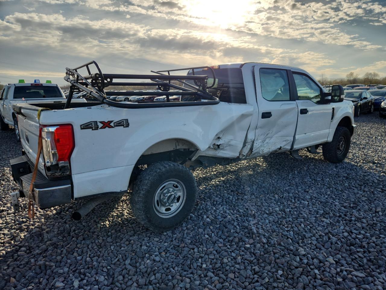 FORD F-250 SUPER DUTY