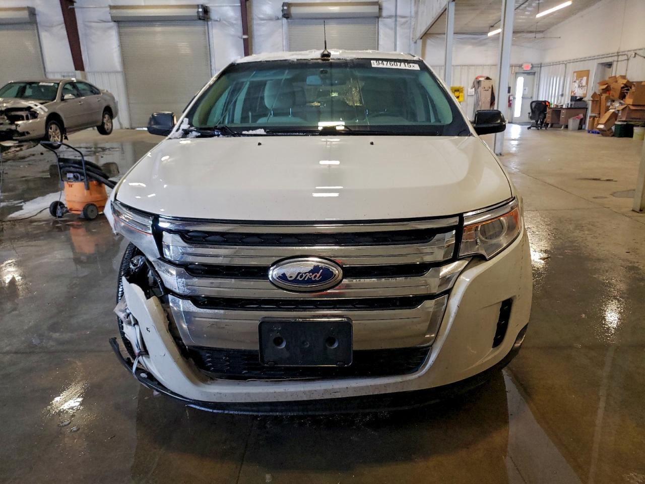FORD EDGE SE