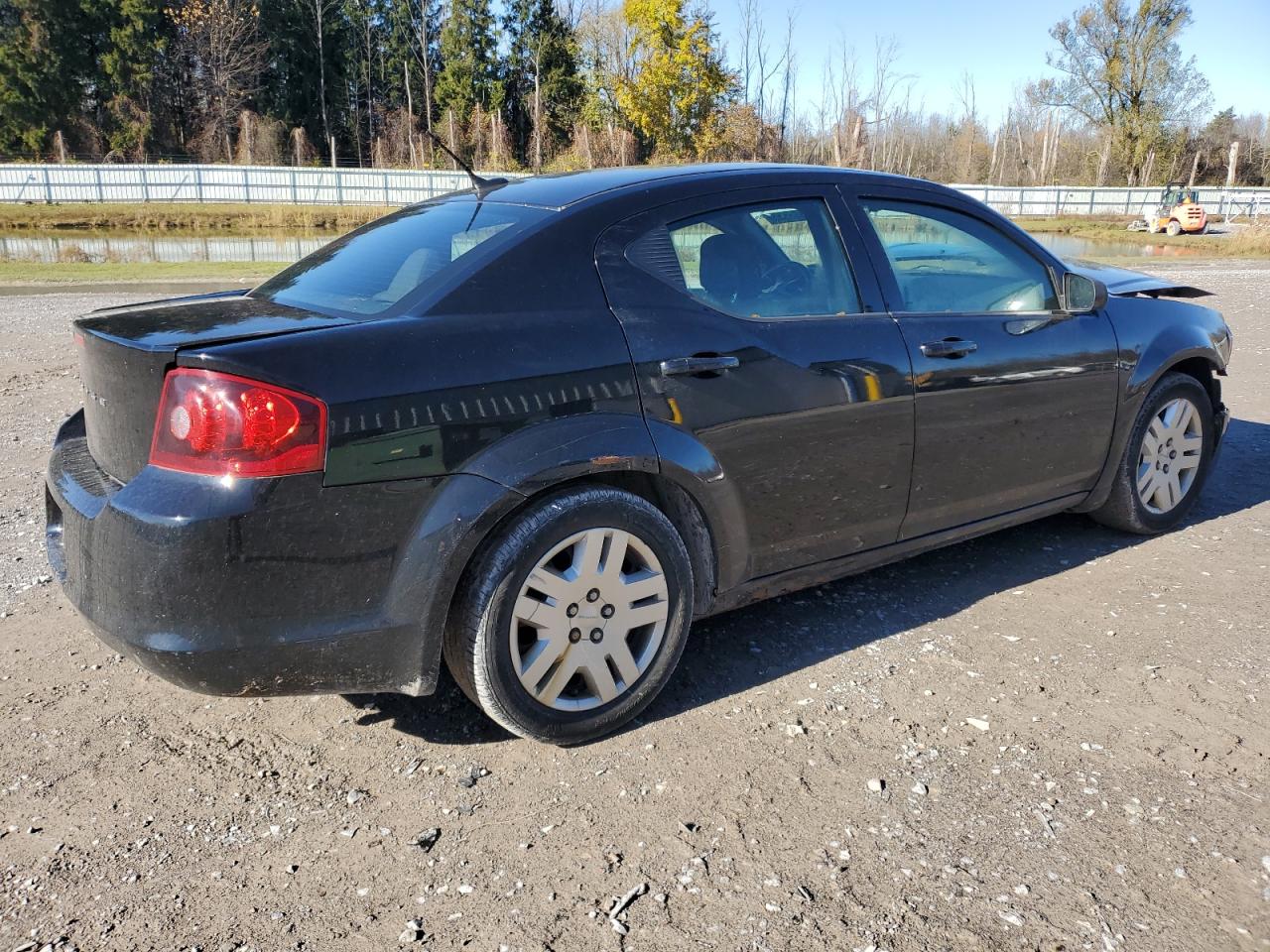 DODGE AVENGER SE