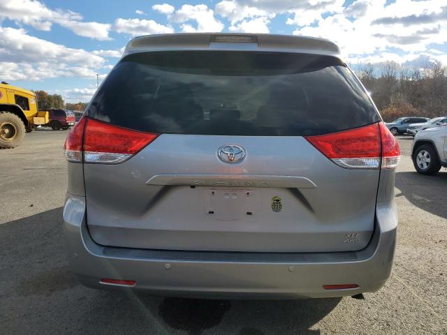 2012 TOYOTA SIENNA XLE - 5TDDK3DC7CS034181