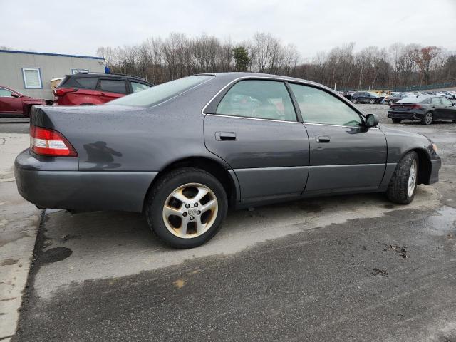 2001 LEXUS ES 300 #3301970465