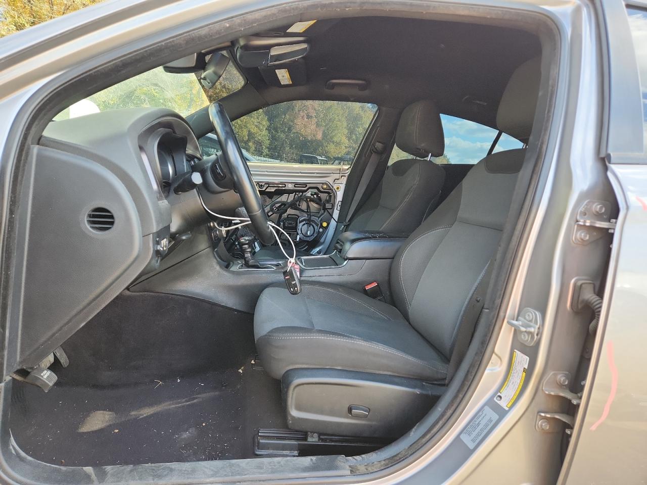 Lot #3316100254 2017 DODGE CHARGER SE