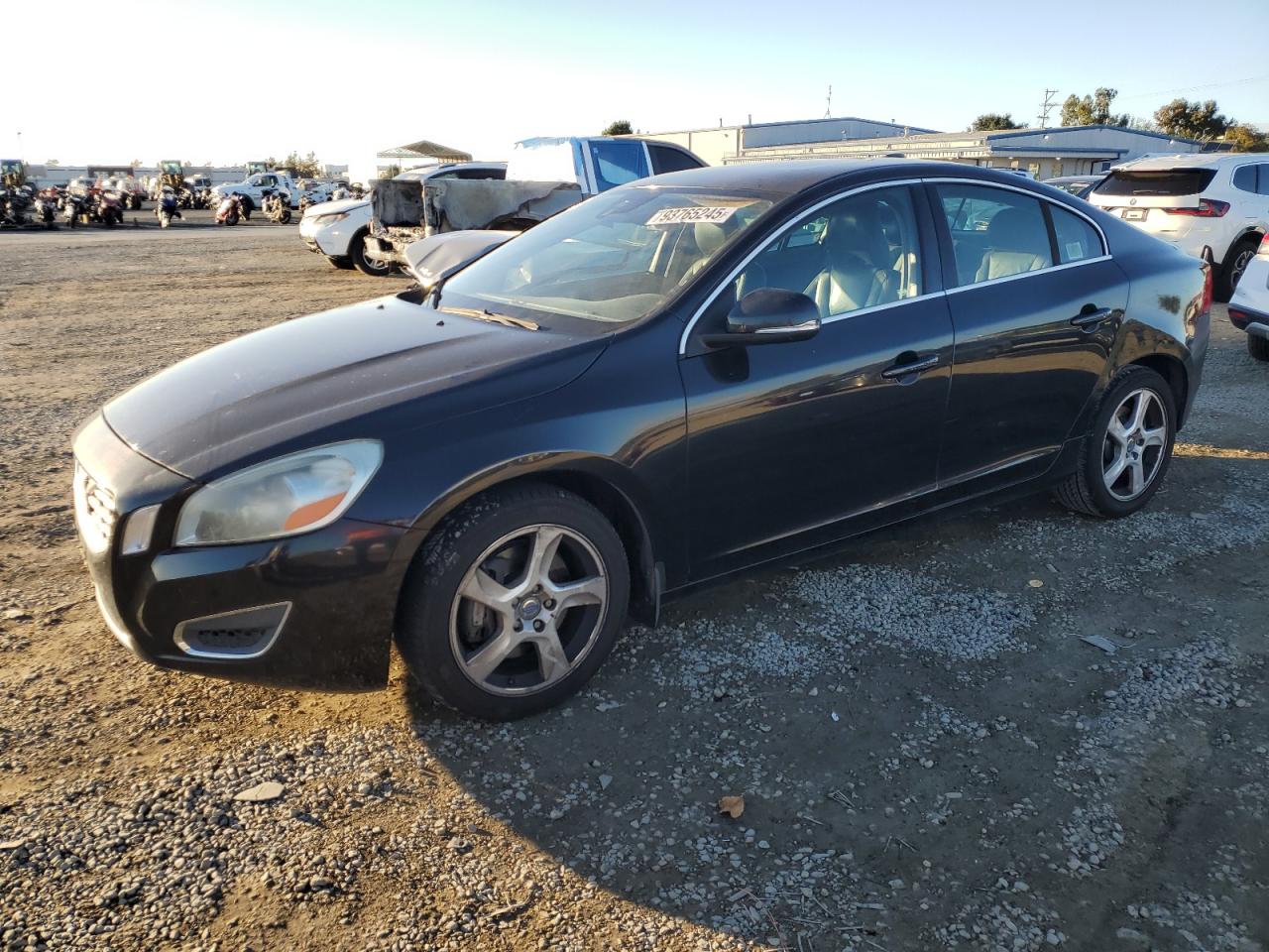VOLVO S60 T5