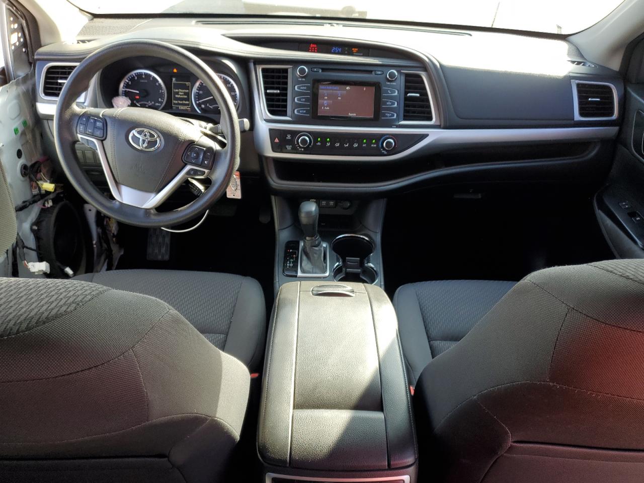 TOYOTA HIGHLANDER LE