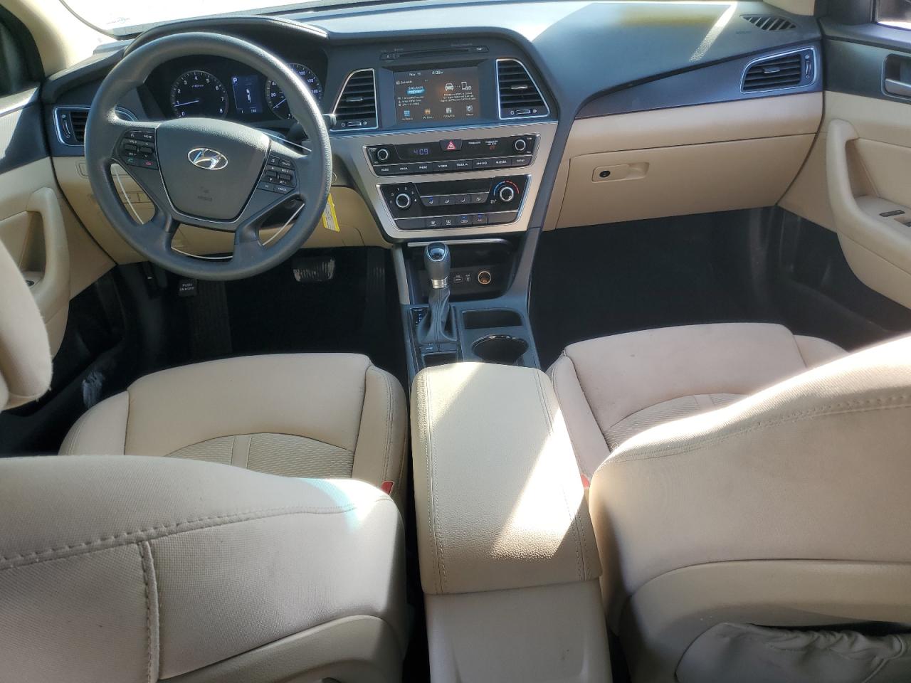 HYUNDAI SONATA SPORT