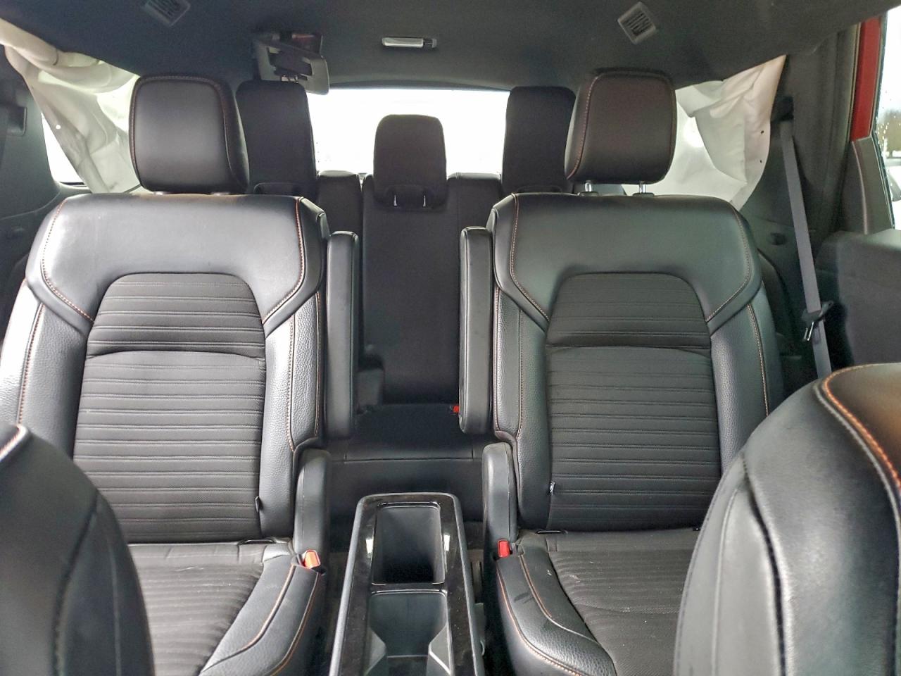 NISSAN PATHFINDER SV