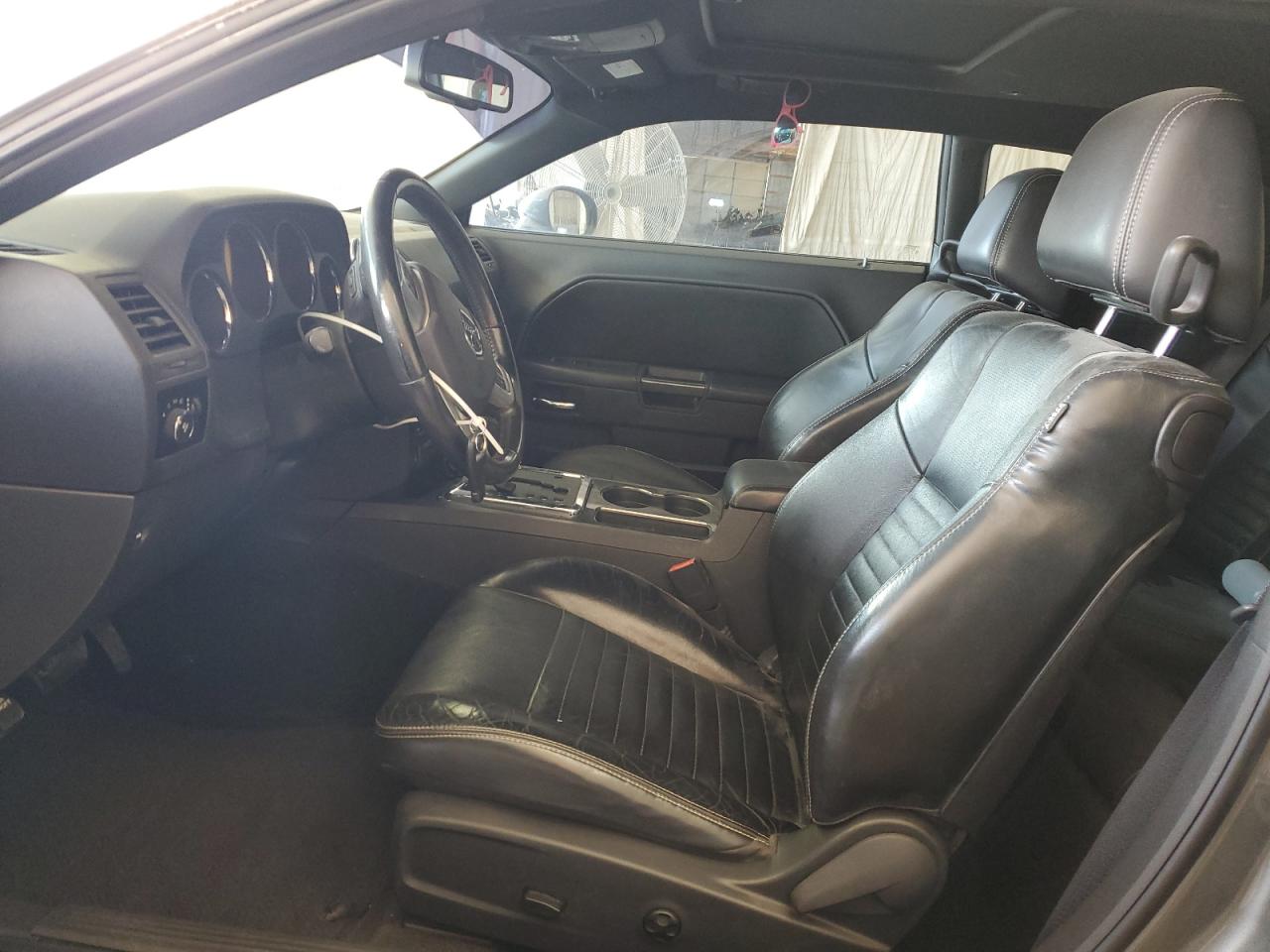 DODGE CHALLENGER SXT