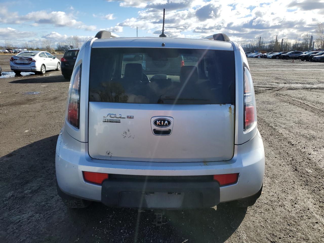 KIA SOUL +