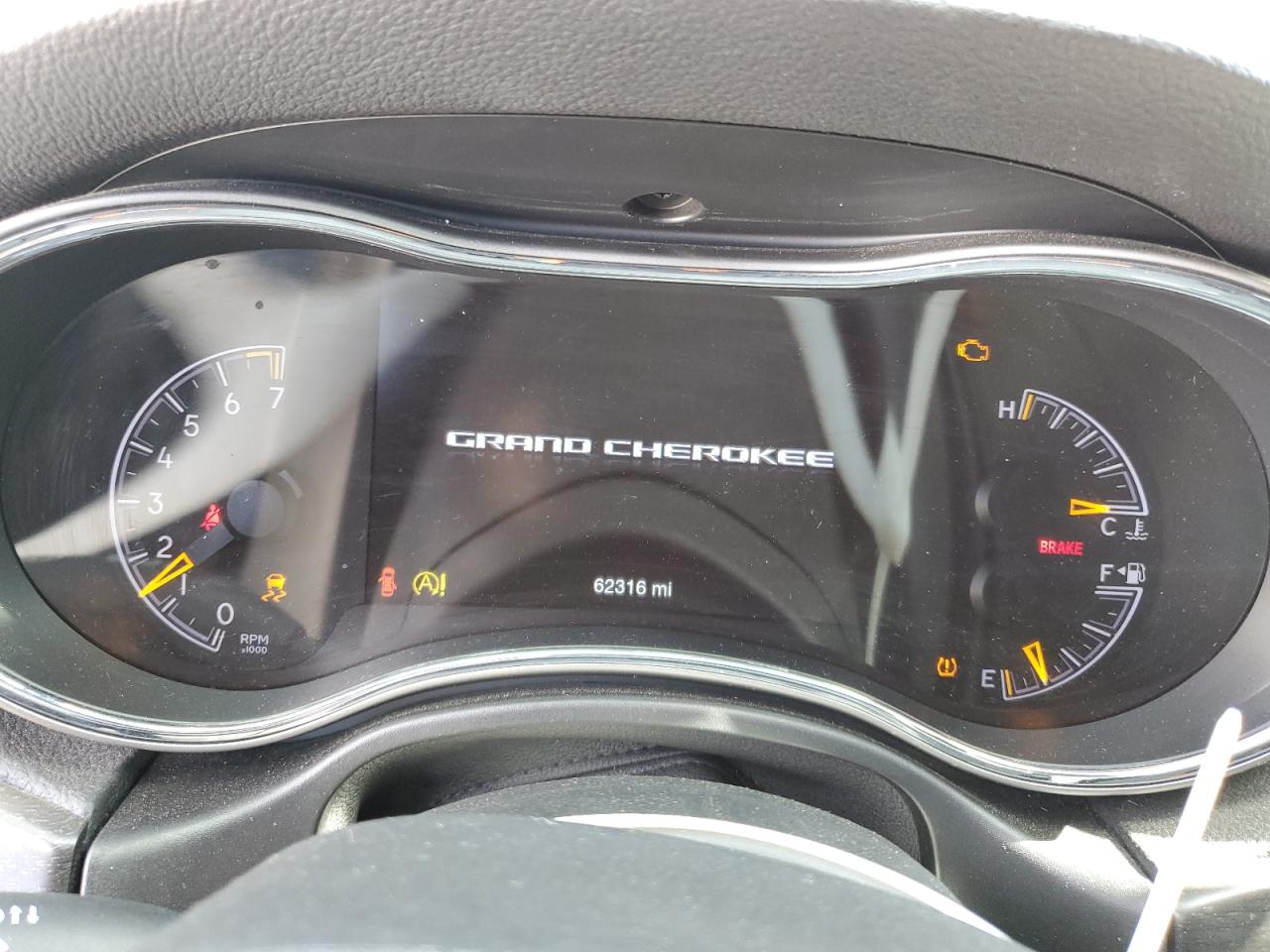 JEEP GRAND CHEROKEE LAREDO