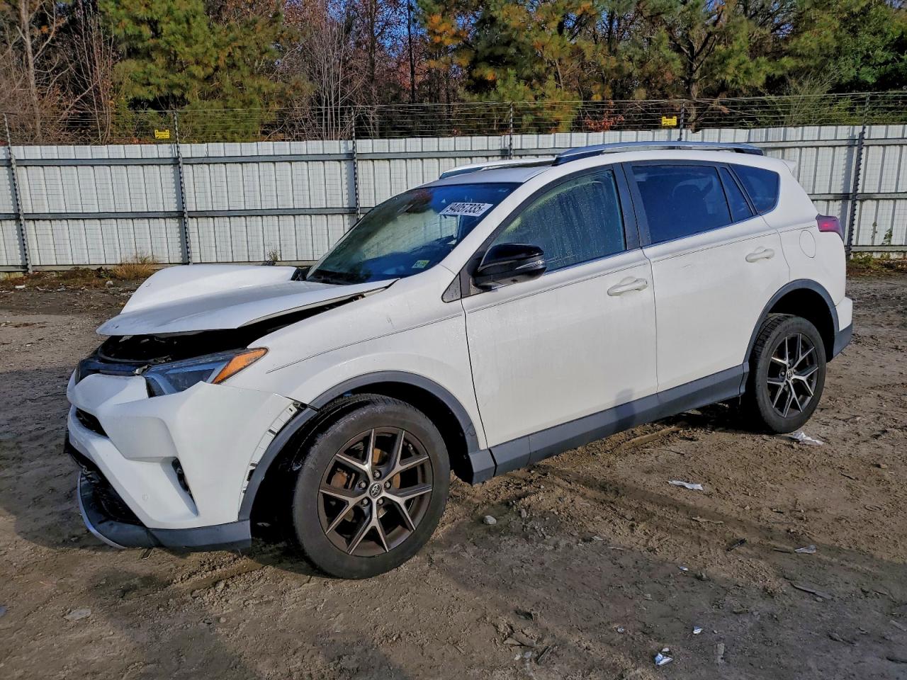 TOYOTA RAV4 SE
