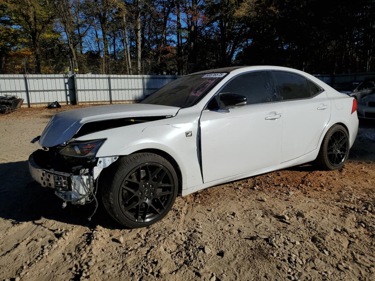 LEXUS IS 200T