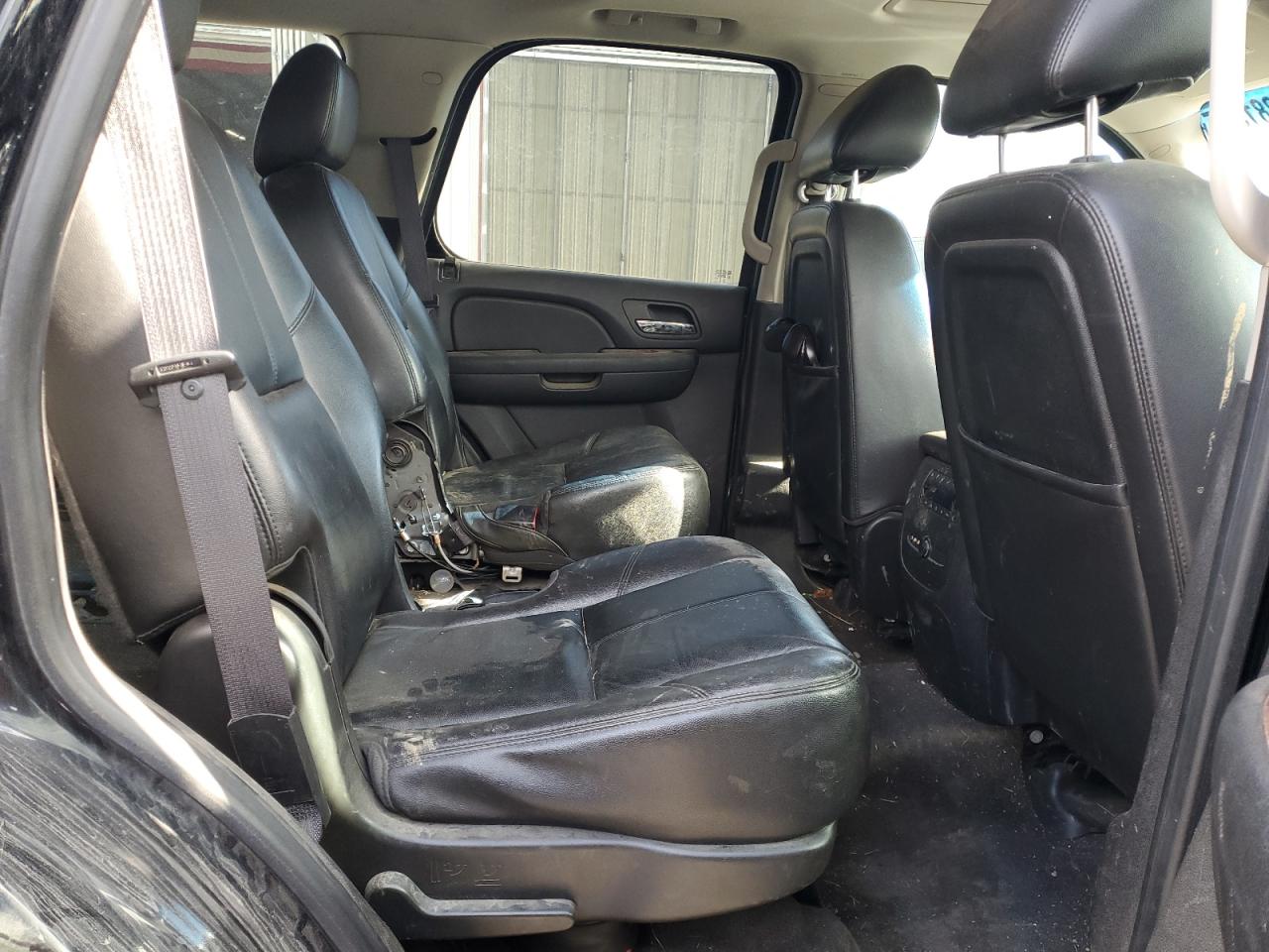 CHEVROLET TAHOE K1500 LT