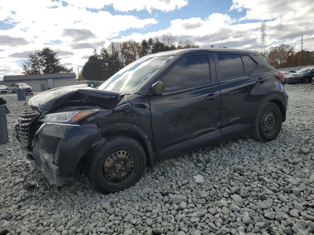 Lot #3302730036 2022 NISSAN KICKS S