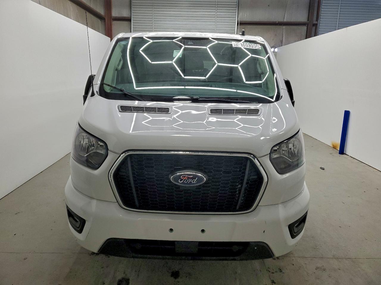 Lot #3315617774 2023 FORD TRANSIT T-