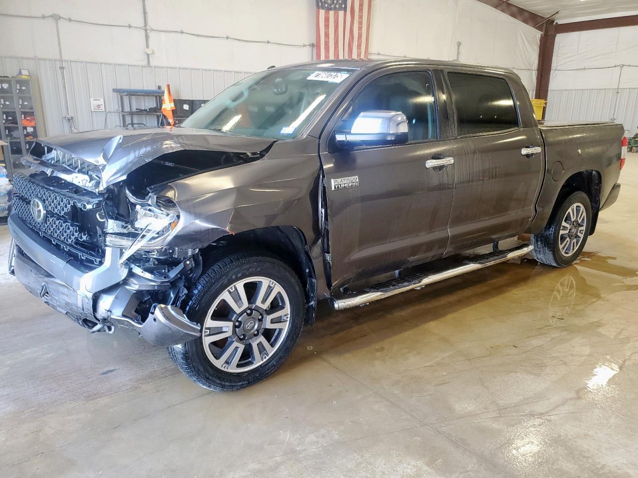 TOYOTA TUNDRA CREWMAX 1794