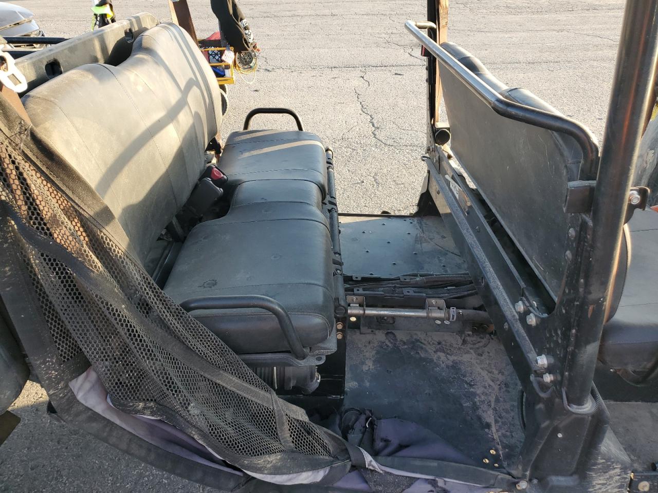 Lot #3292356266 2017 JOHN DEERE 825I