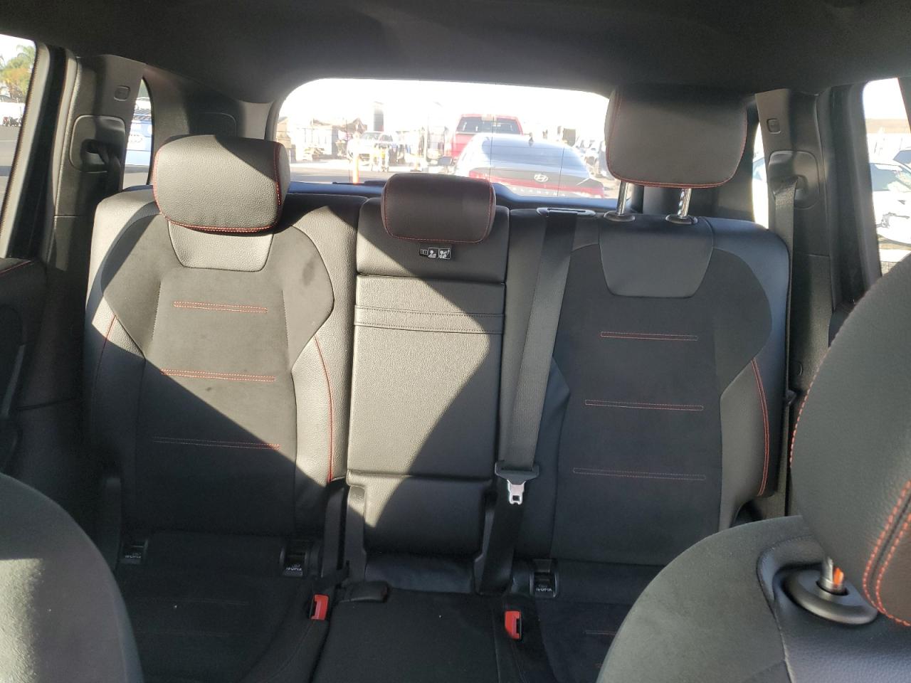 MERCEDES-BENZ GLB-CLASS 250