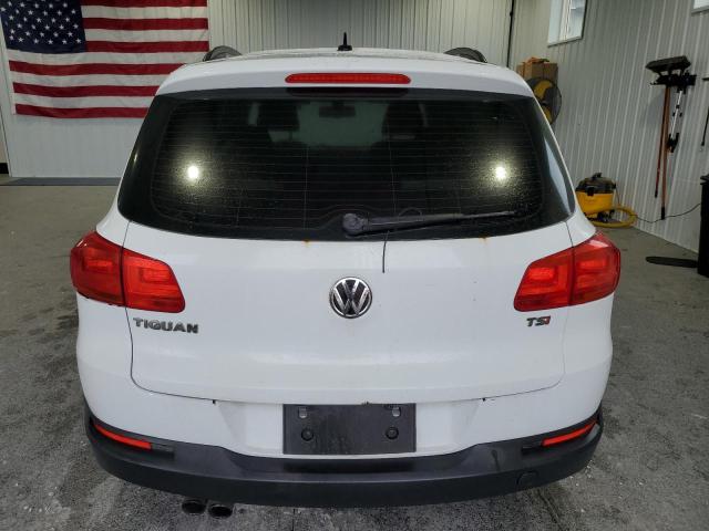 2016 VOLKSWAGEN TIGUAN S - WVGAV7AXXGW540646