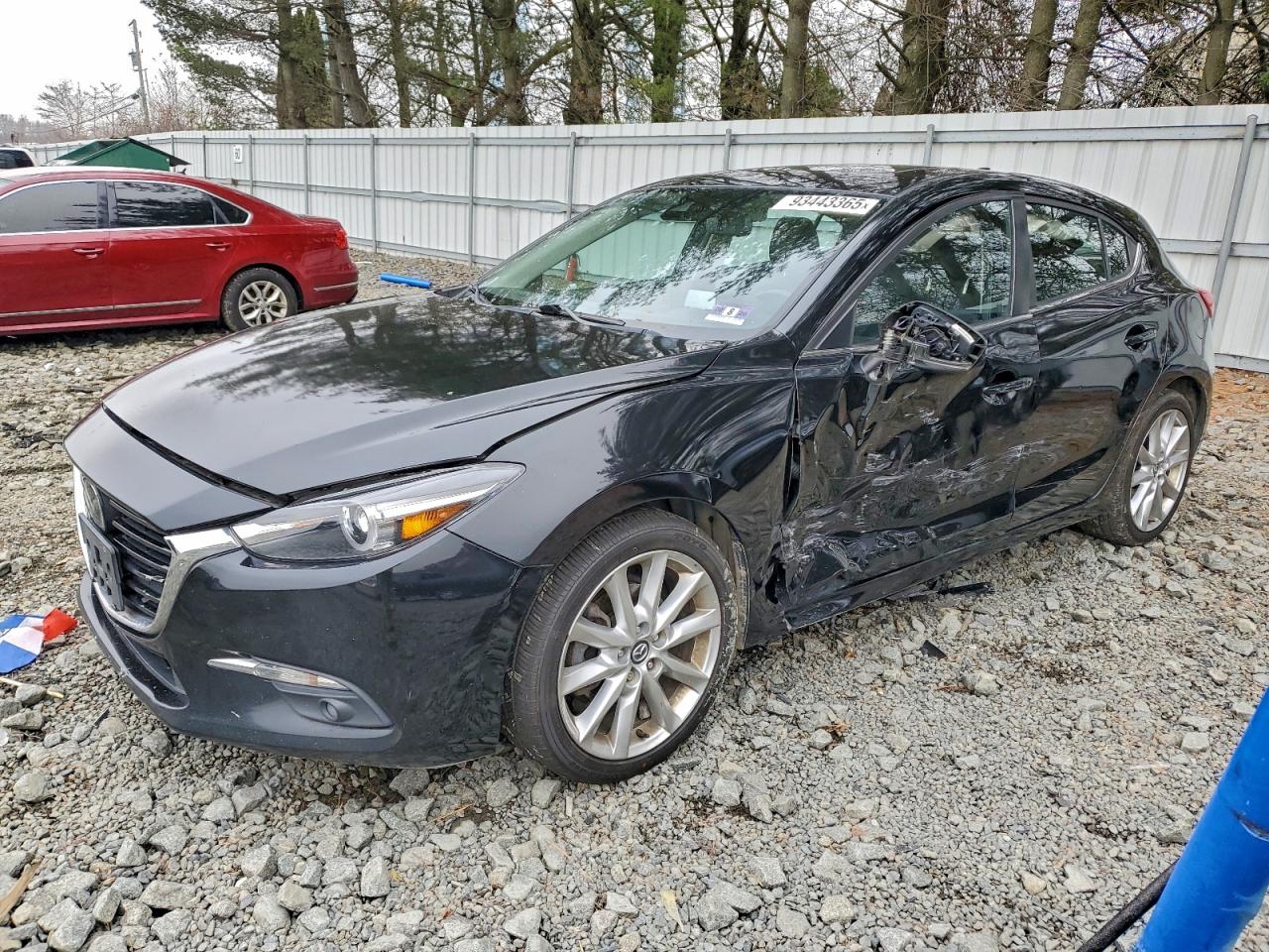 Lot #3298105184 2017 MAZDA 3 GRAND TO