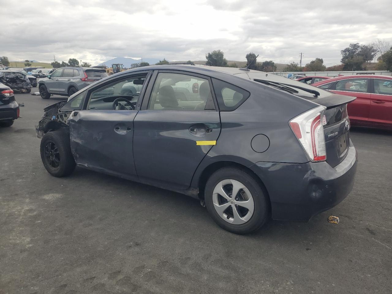 TOYOTA PRIUS