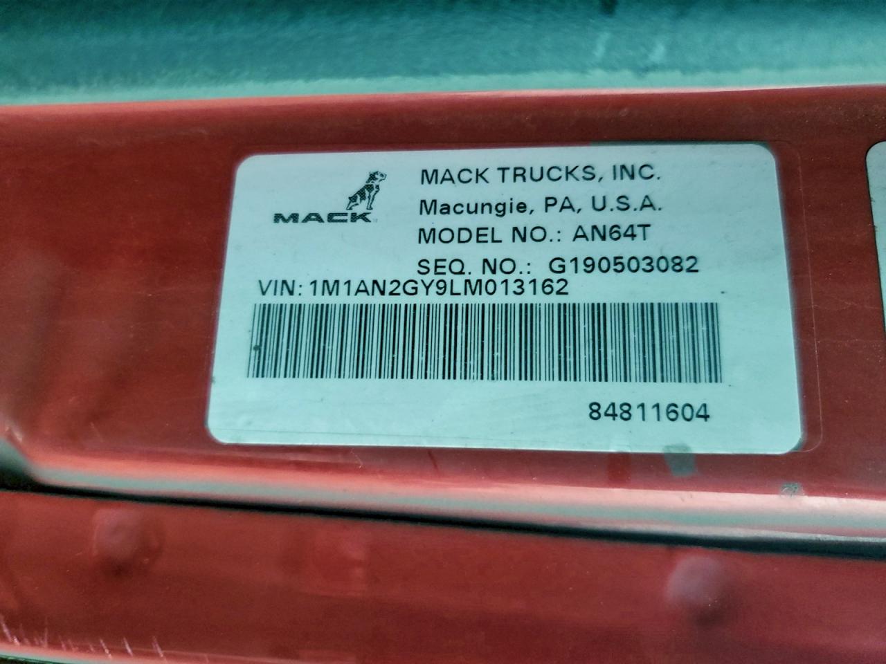 Lot #3304518462 2020 MACK ANTHEM