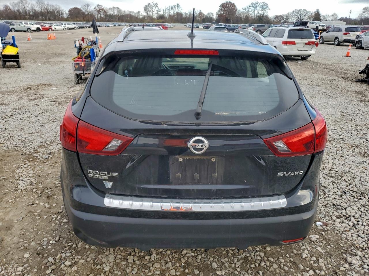 NISSAN ROGUE SPORT S